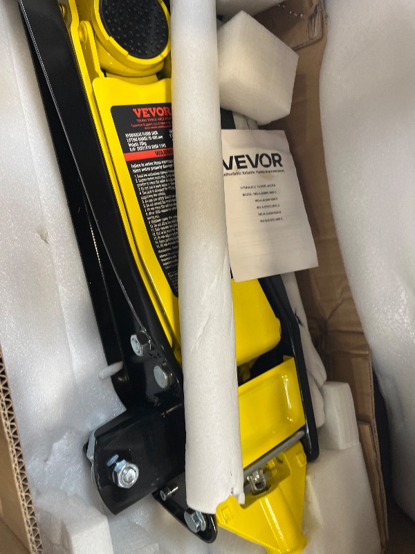 Photo 1 of VEVOR 3 Ton Low Profile Floor Jack