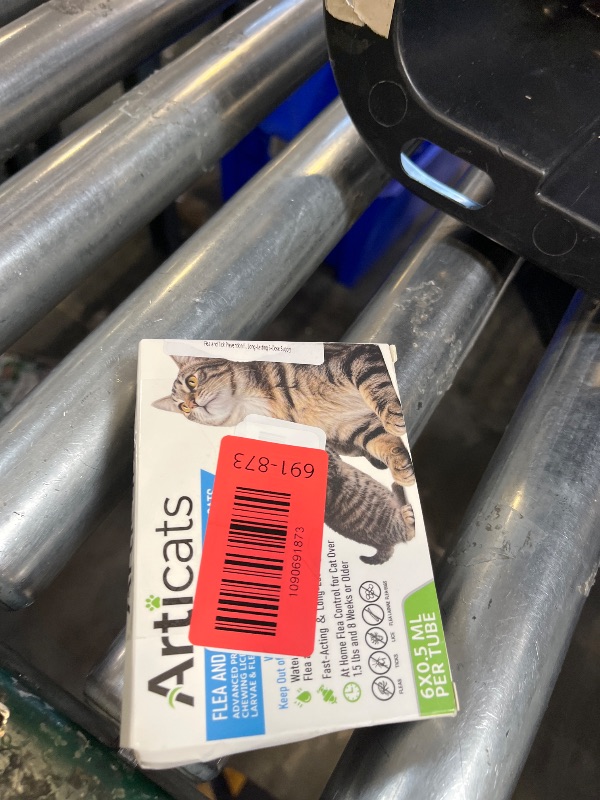 Photo 1 of Articats Flea and Tick Prevention for Cats & Kittens, Topical Treatment, 6-Dose