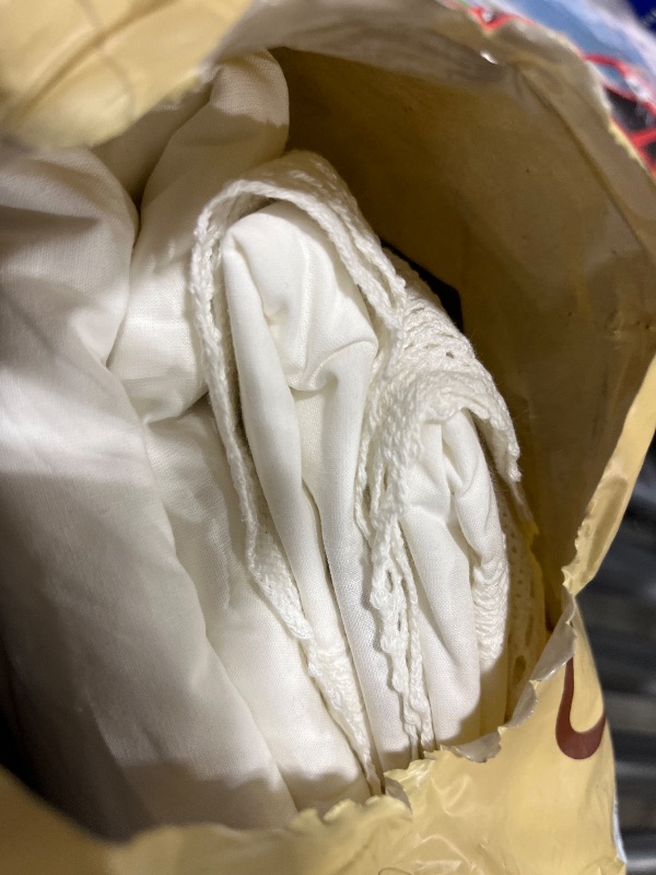 Photo 1 of Laura Ashley Queen Duvet Cover Set - White Cotton Lace
