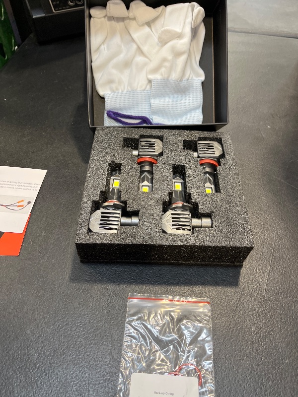 View 4 of SEALIGHT S7S ???/??/?9 9005/HB3 Light 240000LM Brightest Fog Bulbs, ADC12 aluminium case with self-cooling and high-power fan, 6500K White IP68, 3 Mins Setup,10-Yrs Lifespan, Plug-N-Play, 4 Pack