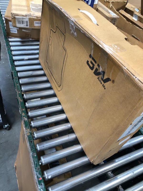 View 3 of 3W Floor Mats for Tesla Model Y Juniper 2025-2027
