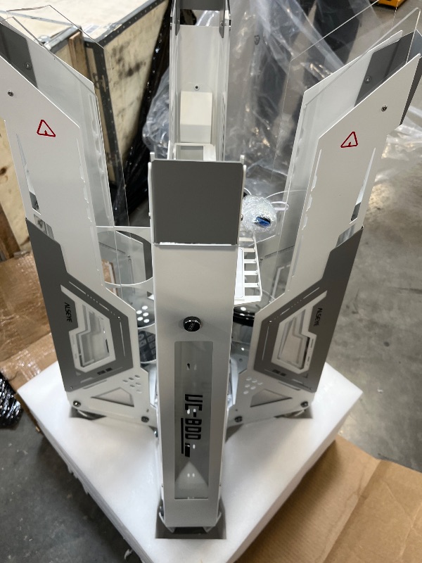 Photo 1 of ALSEYE StarArk Full Tower Gaming PC Case with LCD Screen