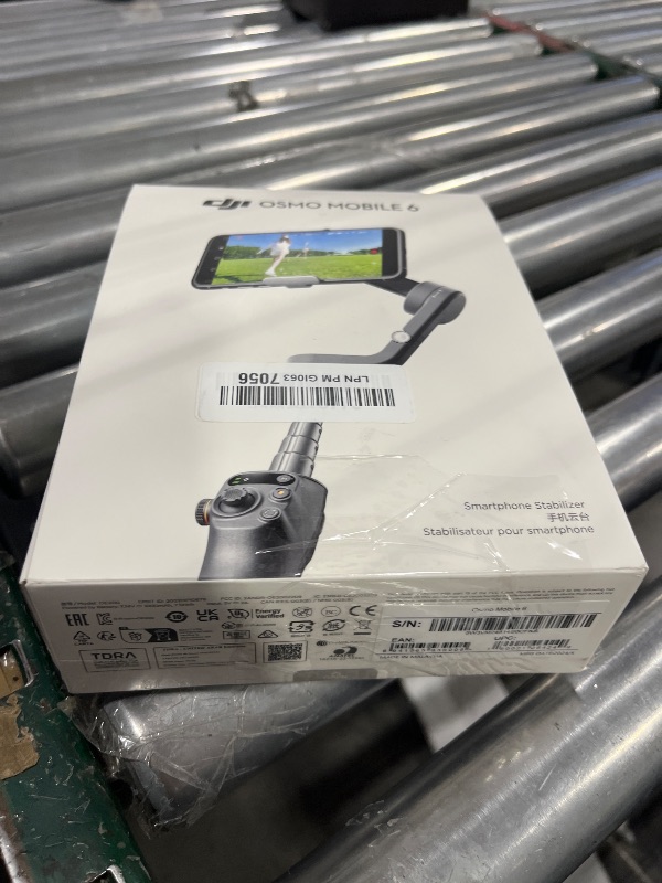 Photo 1 of DJI Osmo Mobile 6 Smartphone Gimbal Stabilizer
