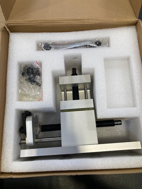 Photo 1 of ArlinaL Golf Club Head Removal Tool and Vise Clamp