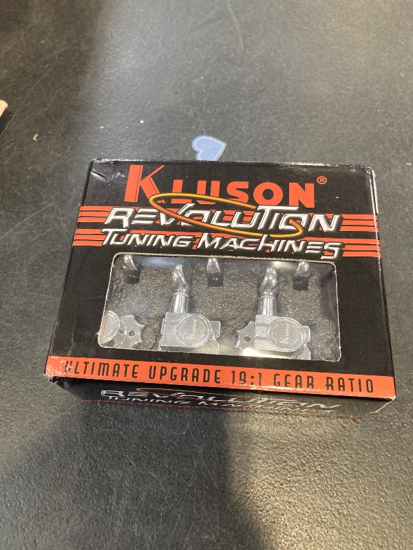 Photo 1 of Kluson Revolution 6-in-Line Tuning Machines Chrome