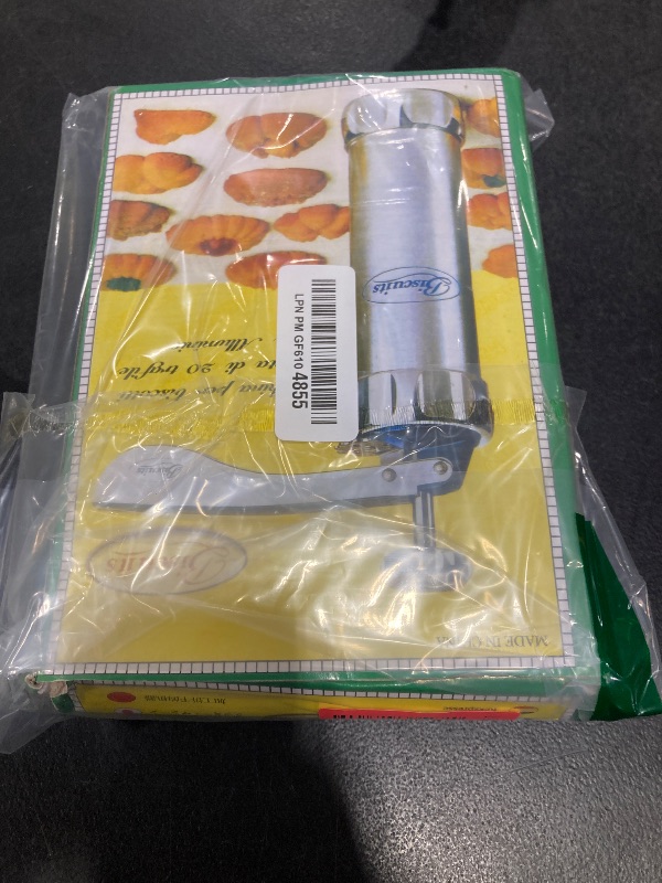 Photo 1 of Quixleen Cookie Press Gun with 20 Discs