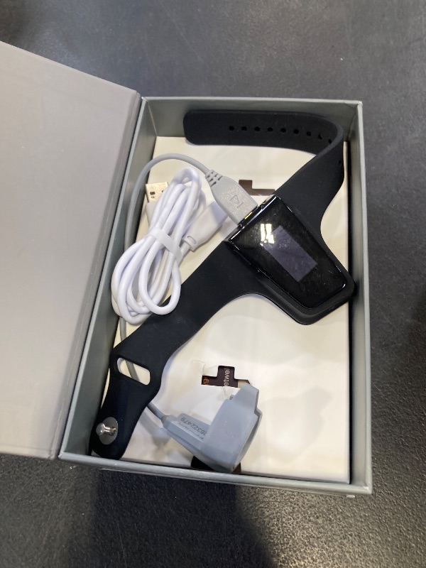 Photo 1 of Wellue Wrist Pulse Oximeter, Continuous SPO2 & HR Monitor
