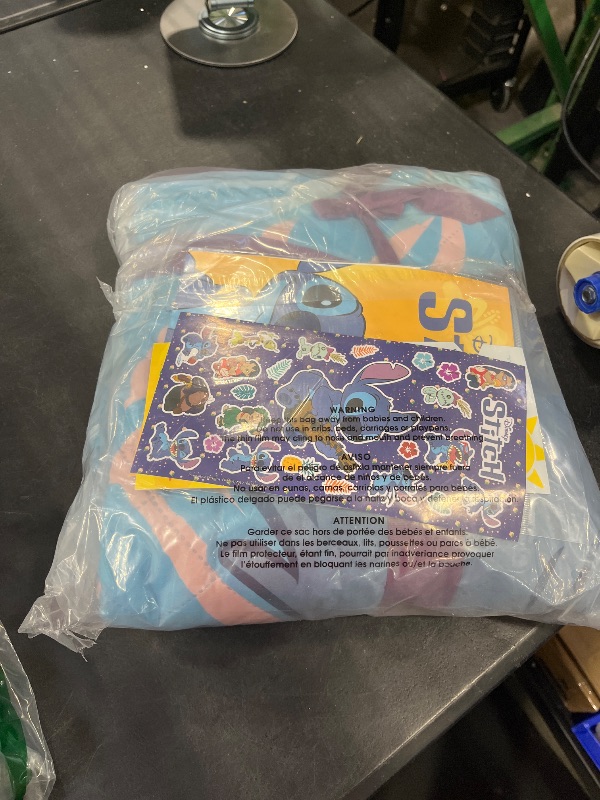 Photo 1 of Disney Stitch Twin Bedspread Set