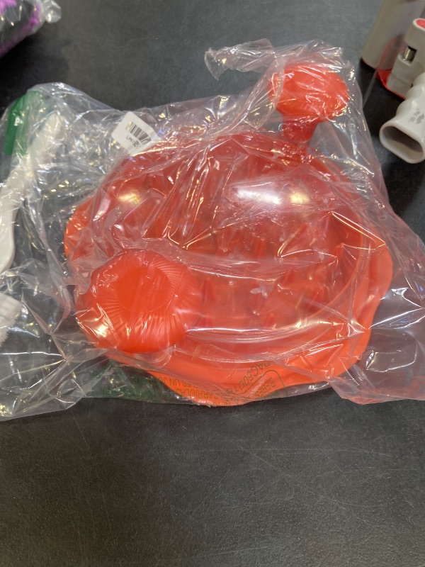 Photo 1 of Ukeetap Pro Meat Shredder Tool - Orange