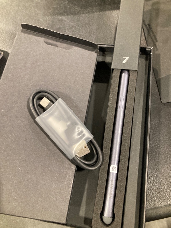 View 4 of iflytek AINOTE Air 2 E-Ink Tablet with Folio