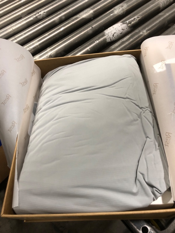 Photo 1 of REST Evercool+ Cooling Sheet Set - Queen, Light Gray