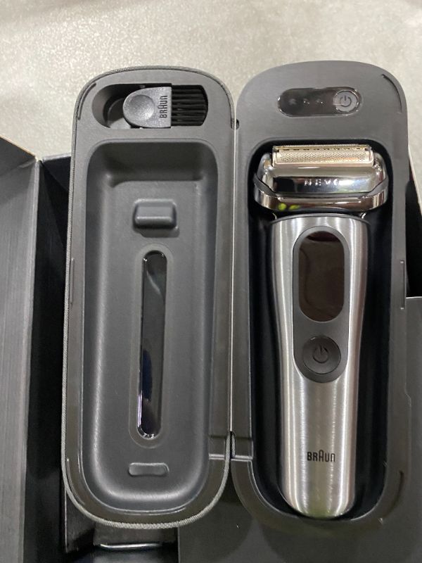Photo 1 of Braun NEVO Men's Electric Shaver with AeroTouch Technology