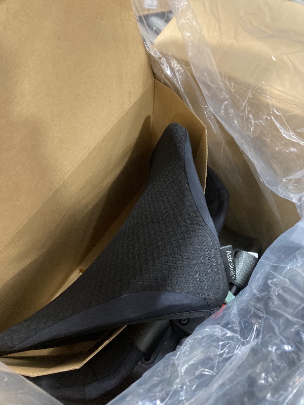 Photo 1 of WAYB Pico Travel Car Seat with Premium Carry Bag