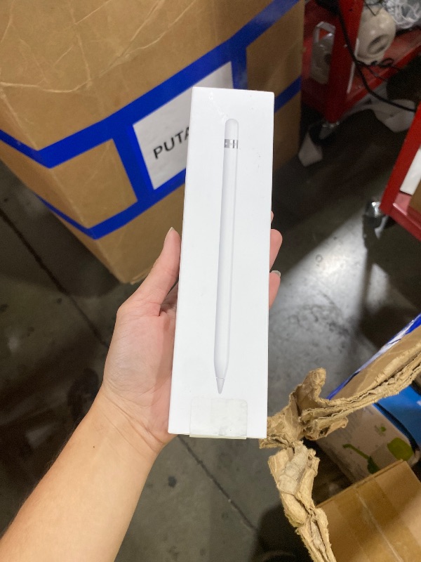 View 2 of Apple Pencil (1st Generation)