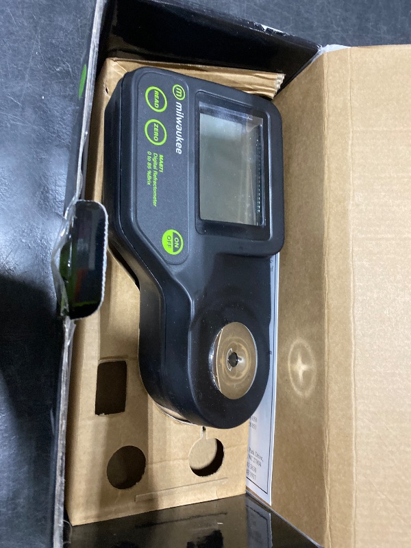 Photo 1 of Milwaukee 0 to 85% Brix Digital Refractometer - MA871