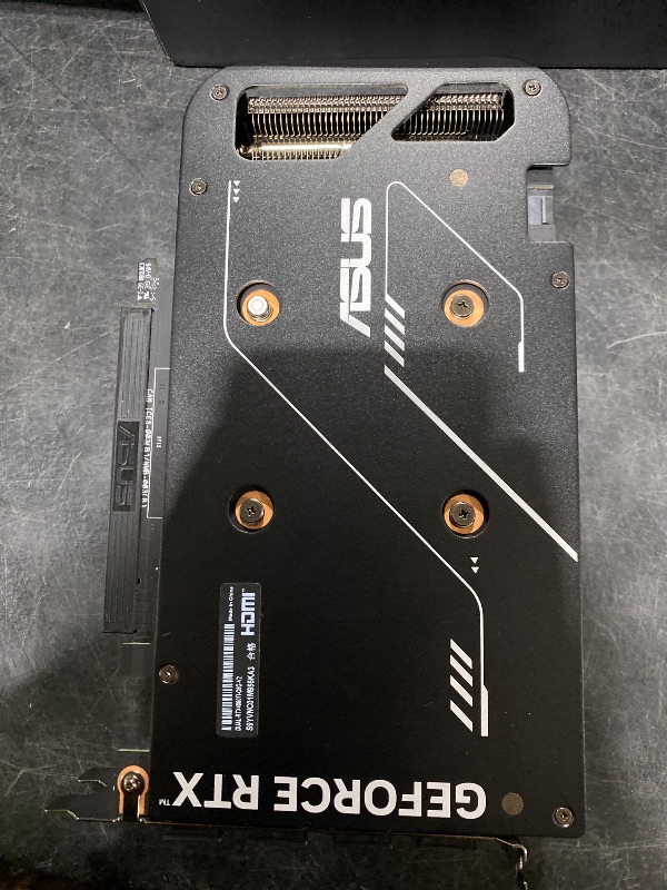 Photo 1 of ASUS Dual NVIDIA GeForce RTX 5060 8GB GDDR7 OC Edition (PCIe 5.0, 8GB GDDR7, DLSS 4, HDMI 2.1b, DisplayPort 2.1b, 2.5-Slot Design, Axial-tech Fan Design, 0dB Technology), 3 Year Warranty