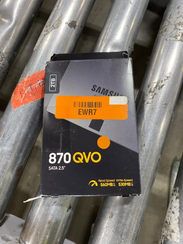 View 2 of Samsung 870 QVO 2TB SATA III 2.5" Internal SSD
