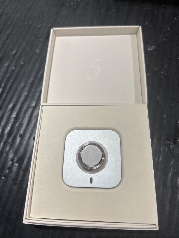 Photo 1 of Oura Ring 5 Smart Ring - Deep Rose - Size 9