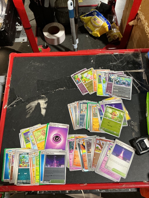View 4 of ***STOCK IMAGE FOR REFERENCE***
** only one package of cards is sealed**
Chaos Rising Booster Box - ME04: Chaos Rising (CRI)