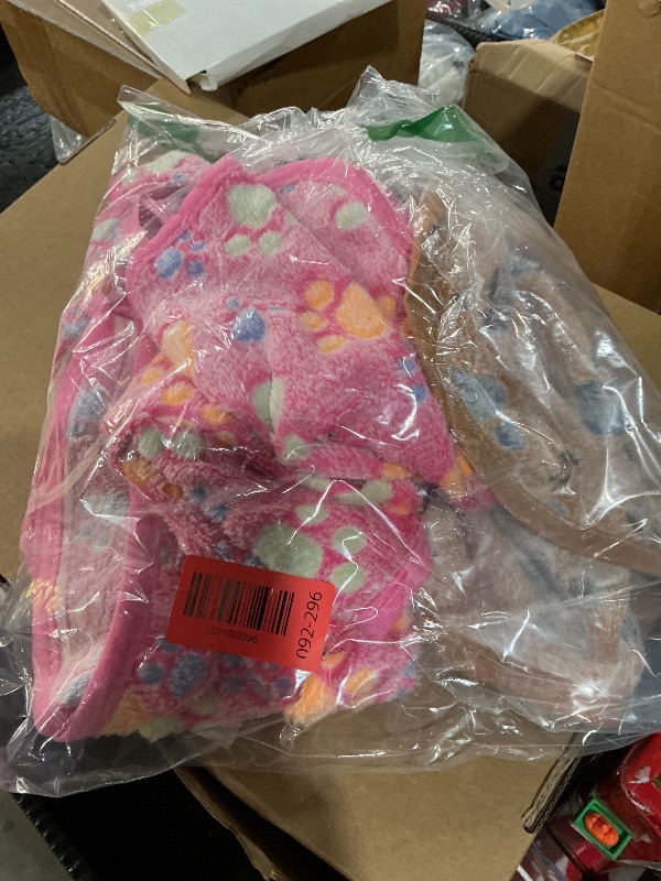 View 2 of ** does not come with the white blanket **
Luciphia Dog Blanket 3 Pack, Soft Cozy Fleece Throw for Puppy Cat,23"x16"