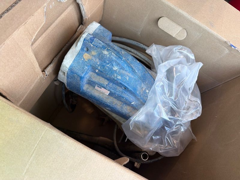 View 3 of [Defective] Graco Magnum X7 Airless Paint Sprayer