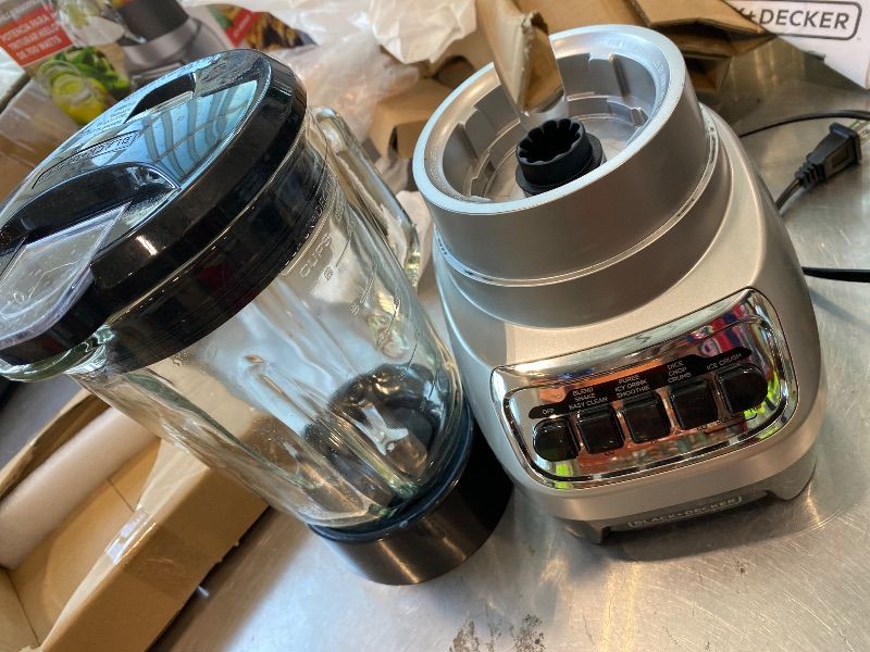 View 3 of **Parts**BLACK+DECKER PowerCrush Multi-Function Blender with 6-Cup Glass Jar, 4 Speed Settings, Silver