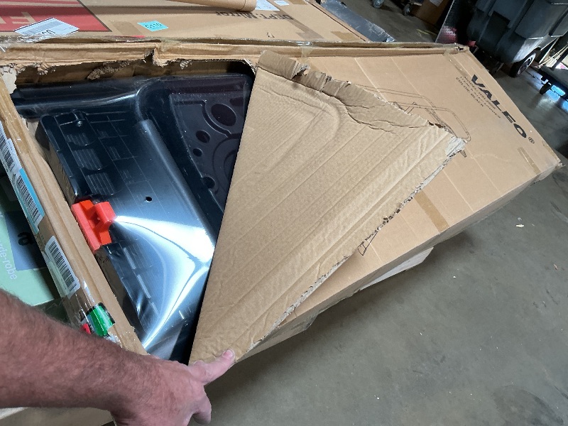 Photo 1 of Valeo 6-Step Folding Ladder with Tool Tray