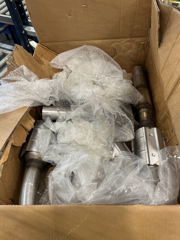 Photo 1 of ZHRUIHAN Catalytic Converter Kit Compatible with E-150, E-250 2003-2007