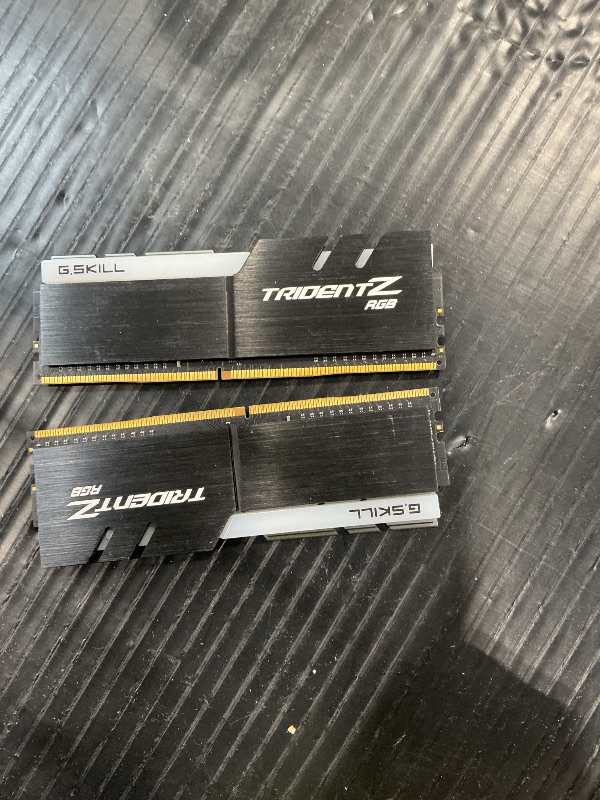 Photo 1 of Corsair Vengeance RGB DDR5 RAM 32GB (2x16GB) 6400MHz