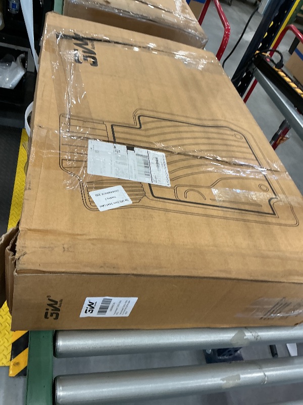 Photo 1 of 3W Tesla Model Y Juniper Floor Mats