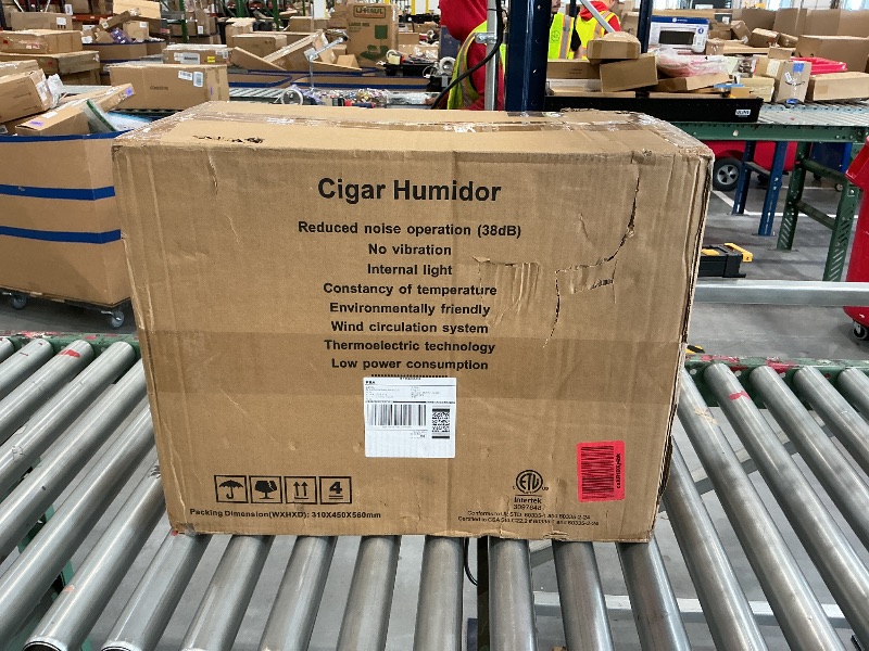 View 3 of KingChii 16L Electric Cigar Humidor