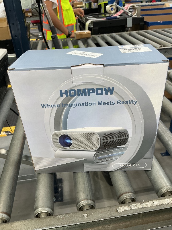 Photo 1 of HOMPOW Native 1080P Bluetooth Projector