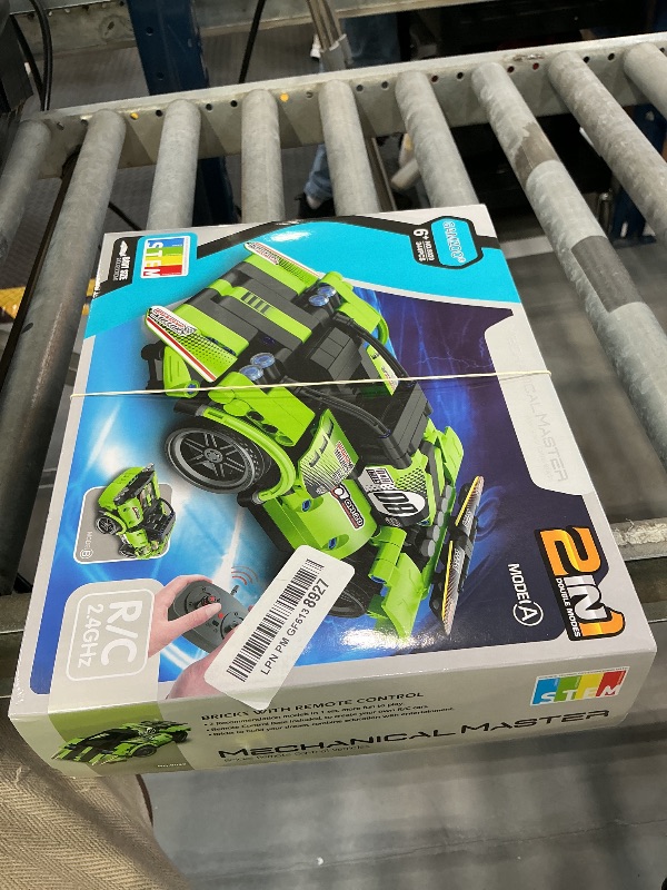 Photo 1 of GAMZOO STEM Building Toys with 2-in-1 Remote Control Racer