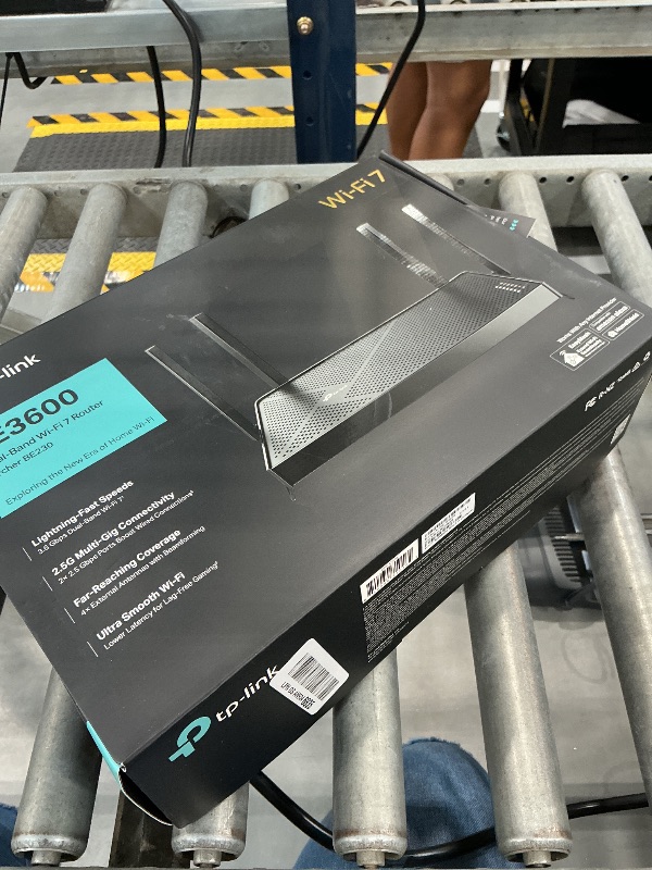 Photo 1 of TP-Link Archer BE230 Wi-Fi 7 Router BE3600