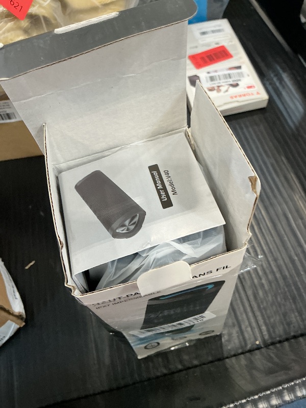 Photo 1 of Vanzon V40 Portable Bluetooth Speaker