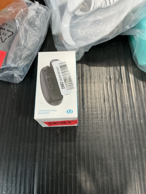 Photo 1 of VssoPlor Type-C Wireless Mouse