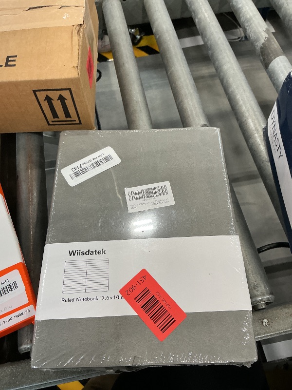 Photo 1 of Wiisdatek College Ruled Notebook B5 - 2 Pack
