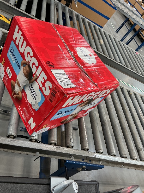 Photo 1 of Huggies Little Snugglers Newborn Diapers, 144 Count