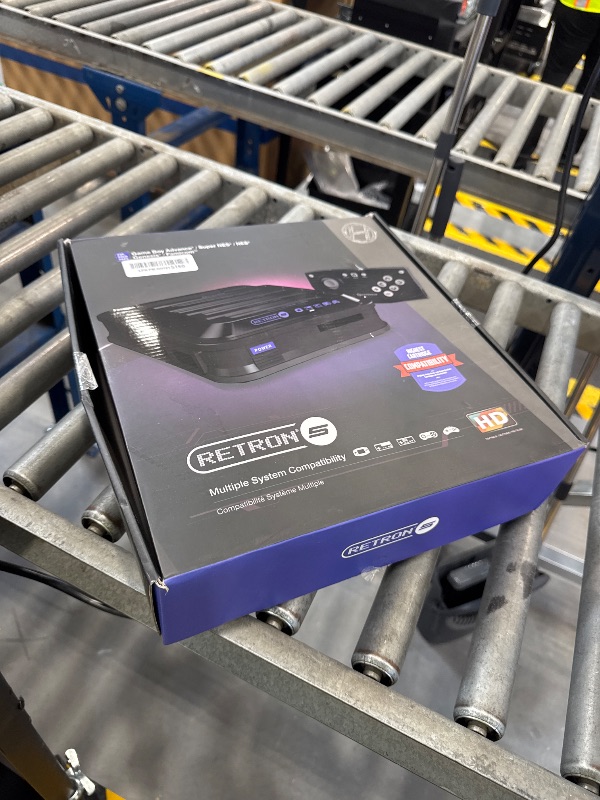 Photo 1 of Hyperkin RetroN 5 HD Gaming Console (Black)