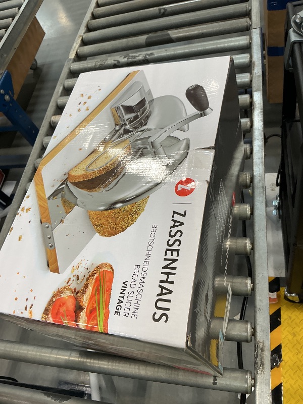 Photo 1 of Zassenhaus Manual Bread Slicer