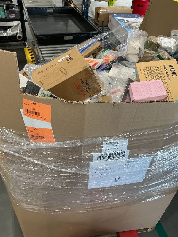 Photo 1 of Bulk and Mixed Items