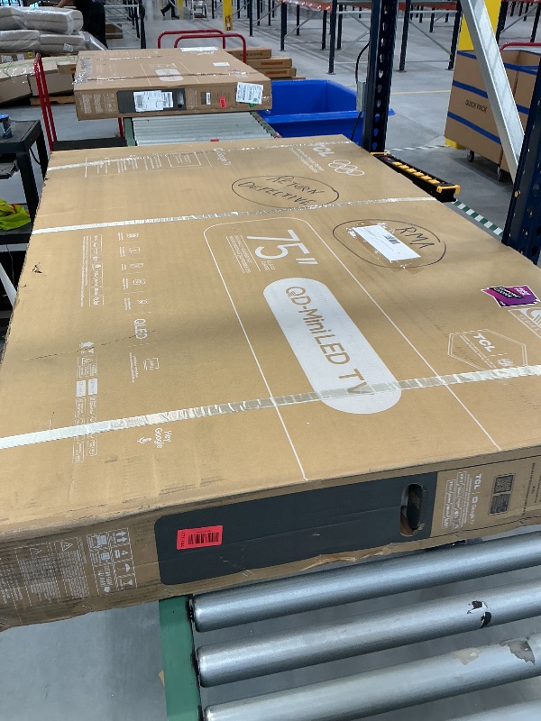 Photo 1 of TCL QM6K Series 75-Inch QLED 4K Smart TV. SELL FOR PARTS