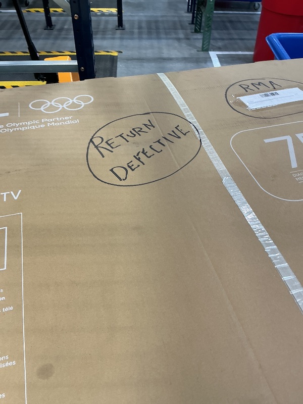 Photo 1 of TCL QM6K Series 75-Inch QLED 4K Smart TV. SELL FOR PARTS