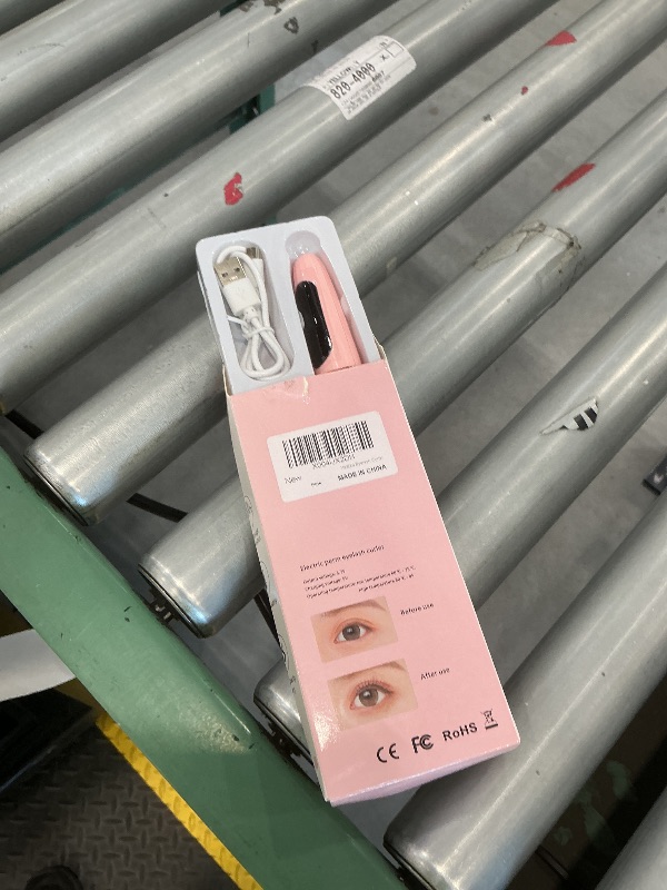 Photo 1 of BeautyCurls Heated Eyelash Curler - Pink, USB Rechargeable
