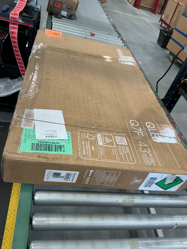 Photo 1 of Samsung 43" QLED Q7F 4K Smart TV