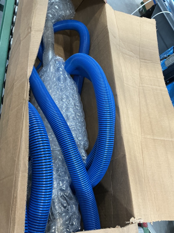 Photo 1 of Carpet shampooer