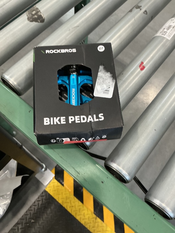 Photo 1 of ROCKBROS Aluminum MTB Flat Pedals