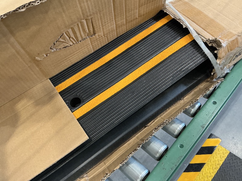 Photo 1 of VEVOR Car Driveway Rubber Curb Ramps, Heavy Duty Threshold Ramp, 2.6" High