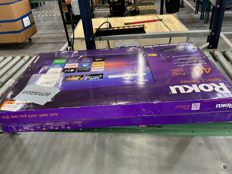 Photo 1 of Roku 40" Select Series Smart TV 1080p Full HD