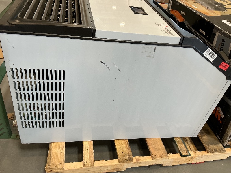 Photo 1 of Commercial ice making machine